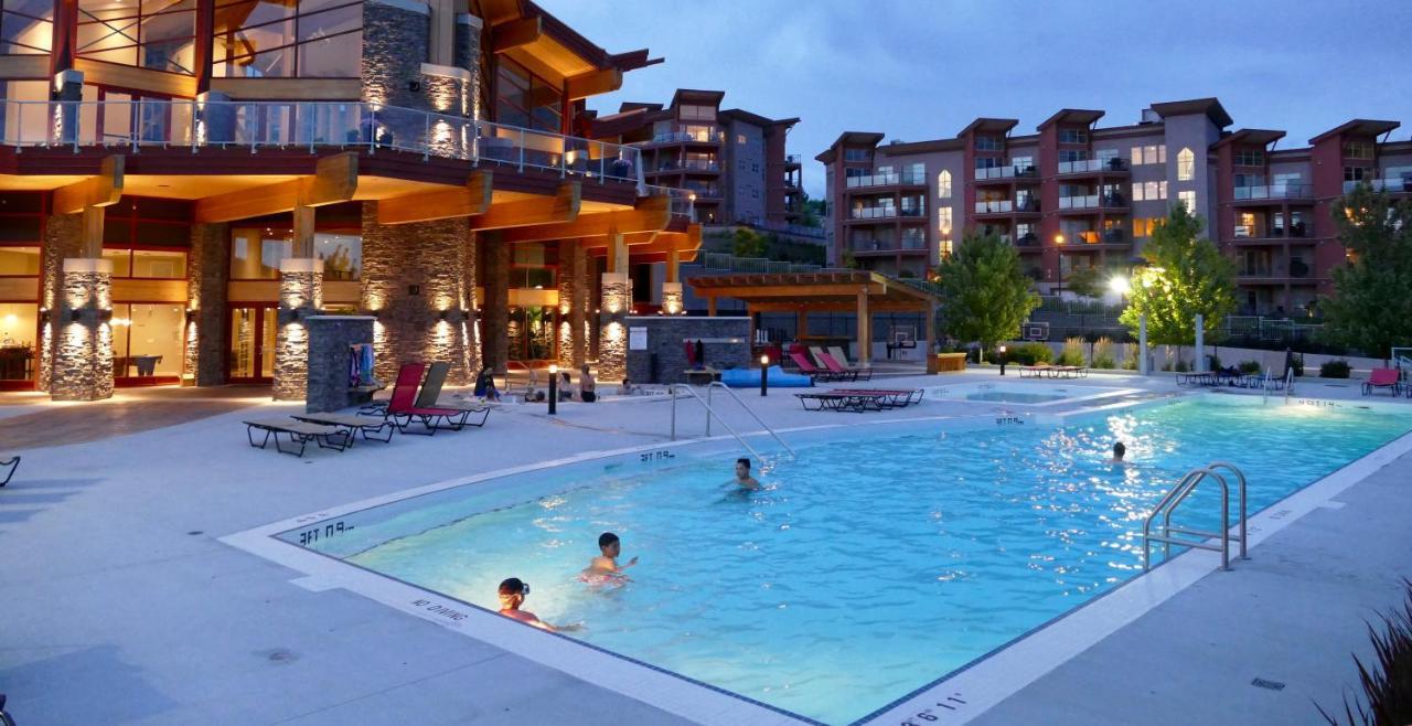 Copper Oasis Lägenhet West Kelowna Exteriör bild