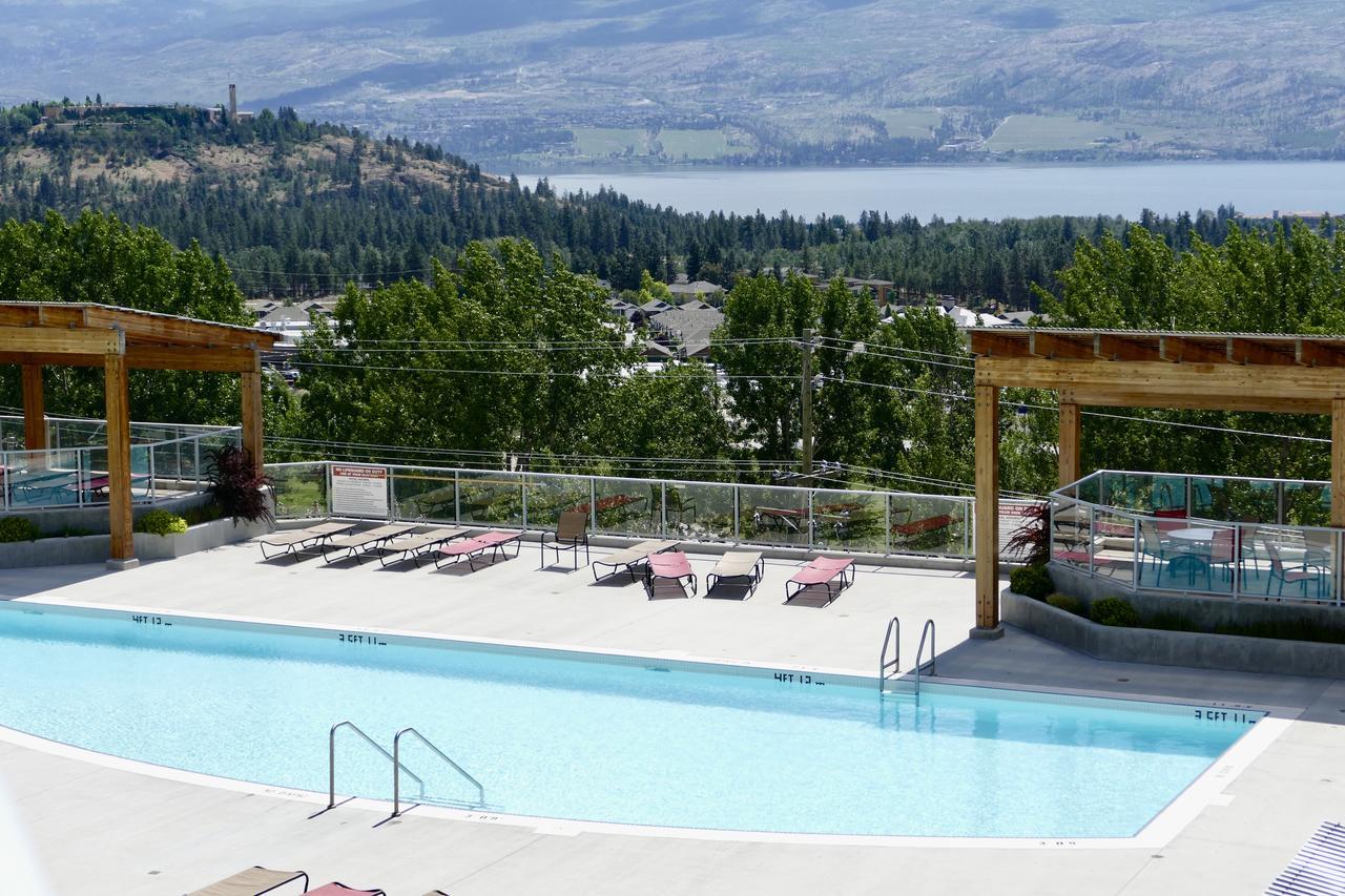 Copper Oasis Lägenhet West Kelowna Exteriör bild